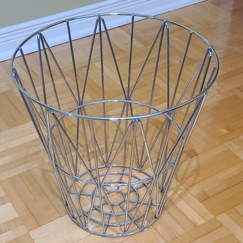 Diamond Silver Wire Basket